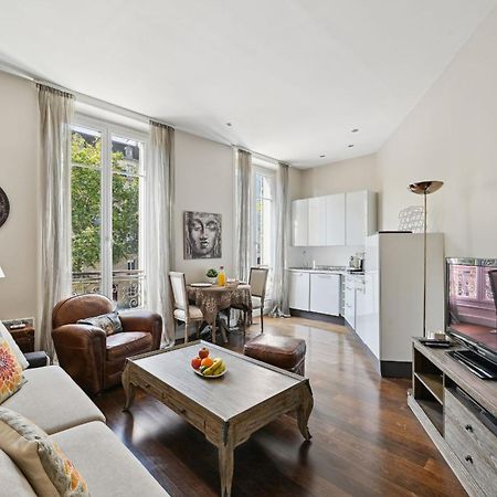 1Br Champs-Elysees - Cityapartmentstay Paryż Zewnętrze zdjęcie